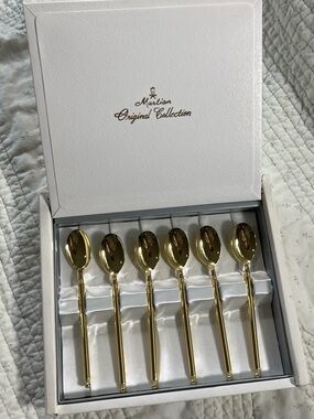 Martian Original Collection Gold Tone Demitasse Spoons Set of 6 Boxed